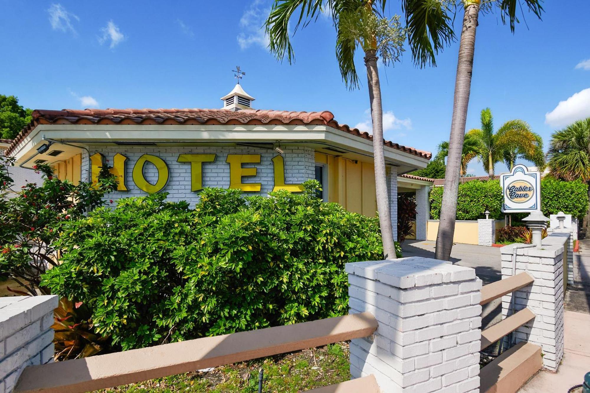 Oyo Hotel Coral Gables - Miami Airport Exteriör bild
